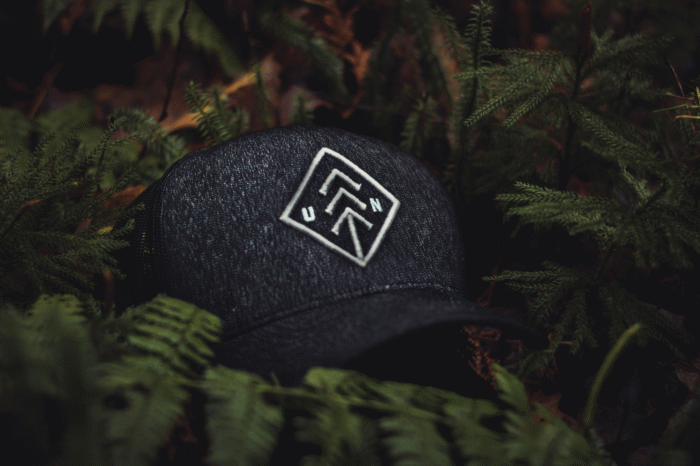 Line Stitching Caps with embroidery
